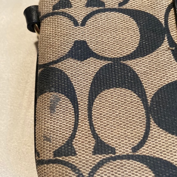 Authentic Coach Wristlet - Picture 6 of 8